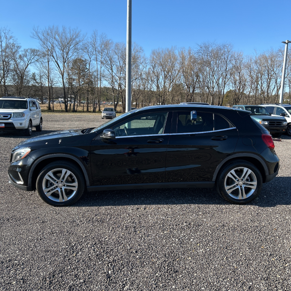 Mercedes-Benz GLA-Class  2015
