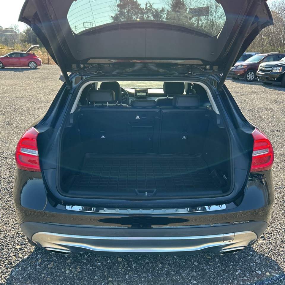 Mercedes-Benz GLA-Class  2015