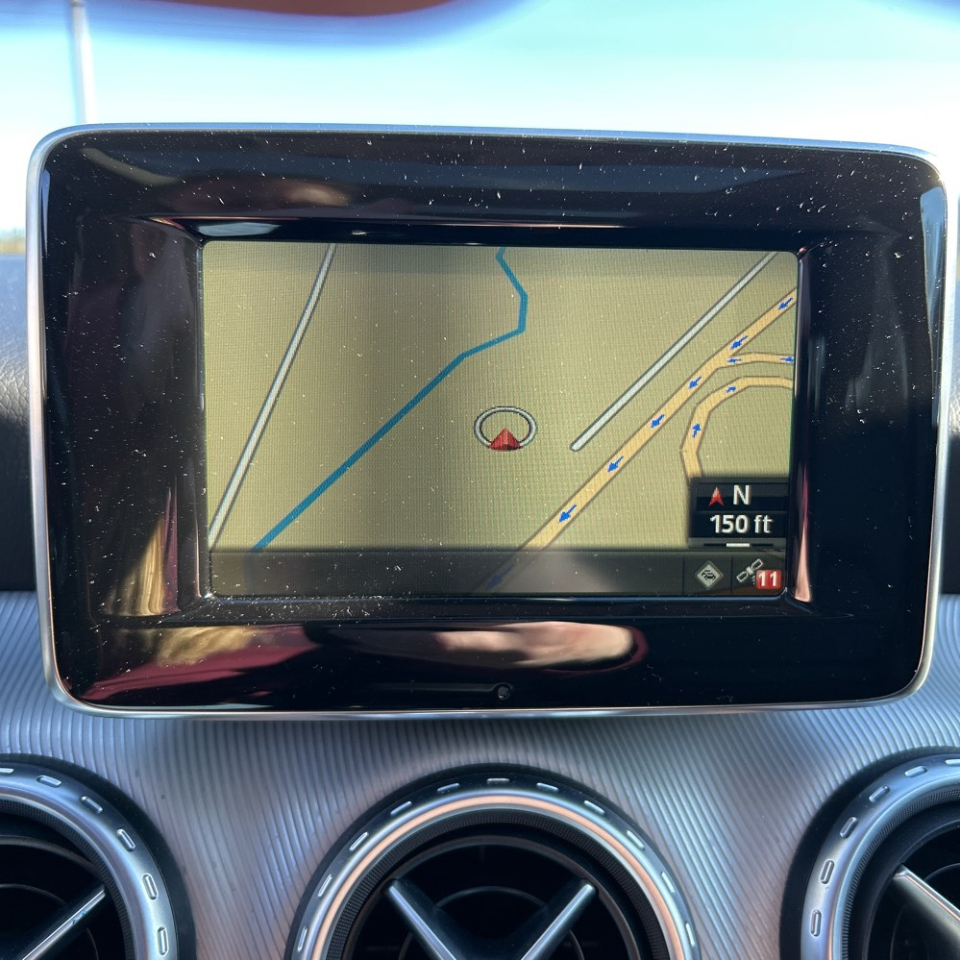 Mercedes-Benz GLA-Class  2015