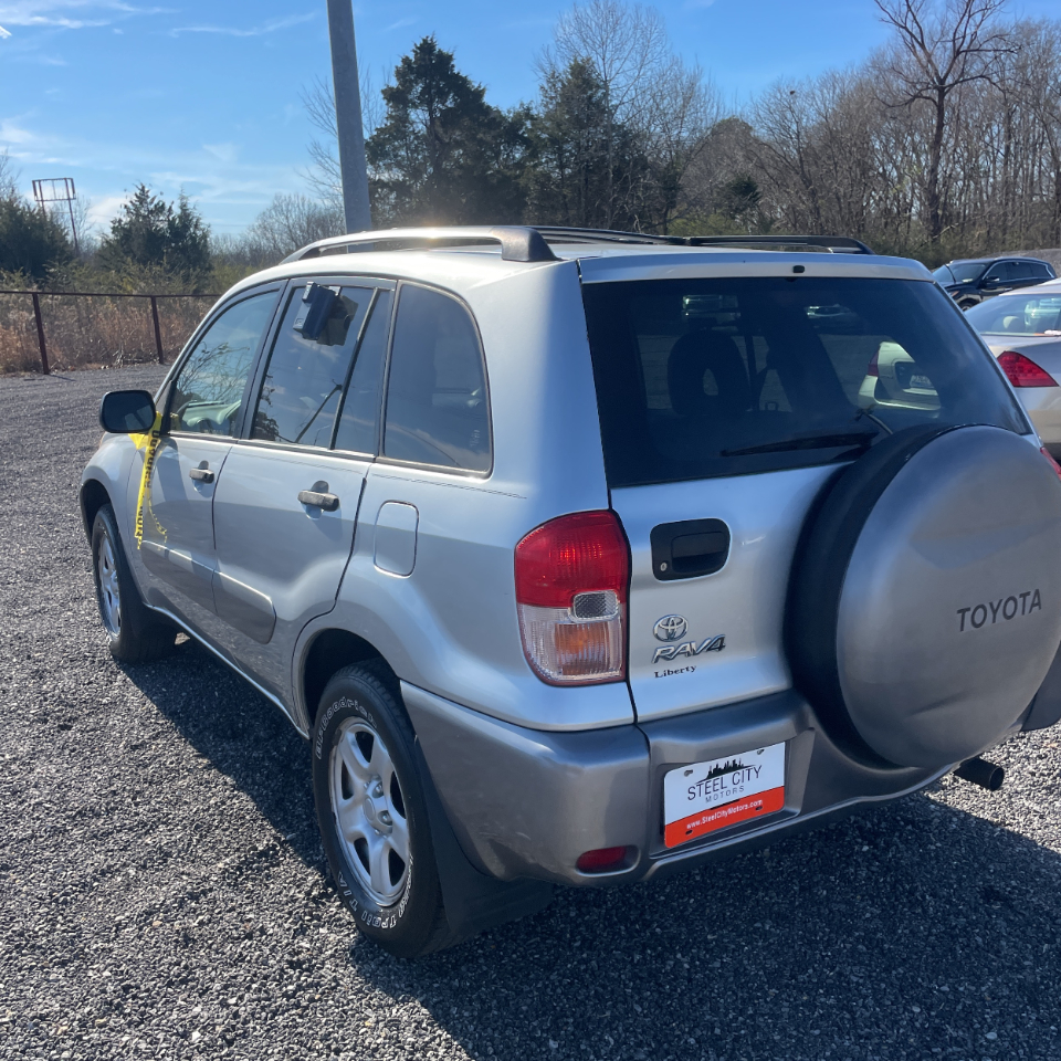 Toyota RAV4 Base 2003