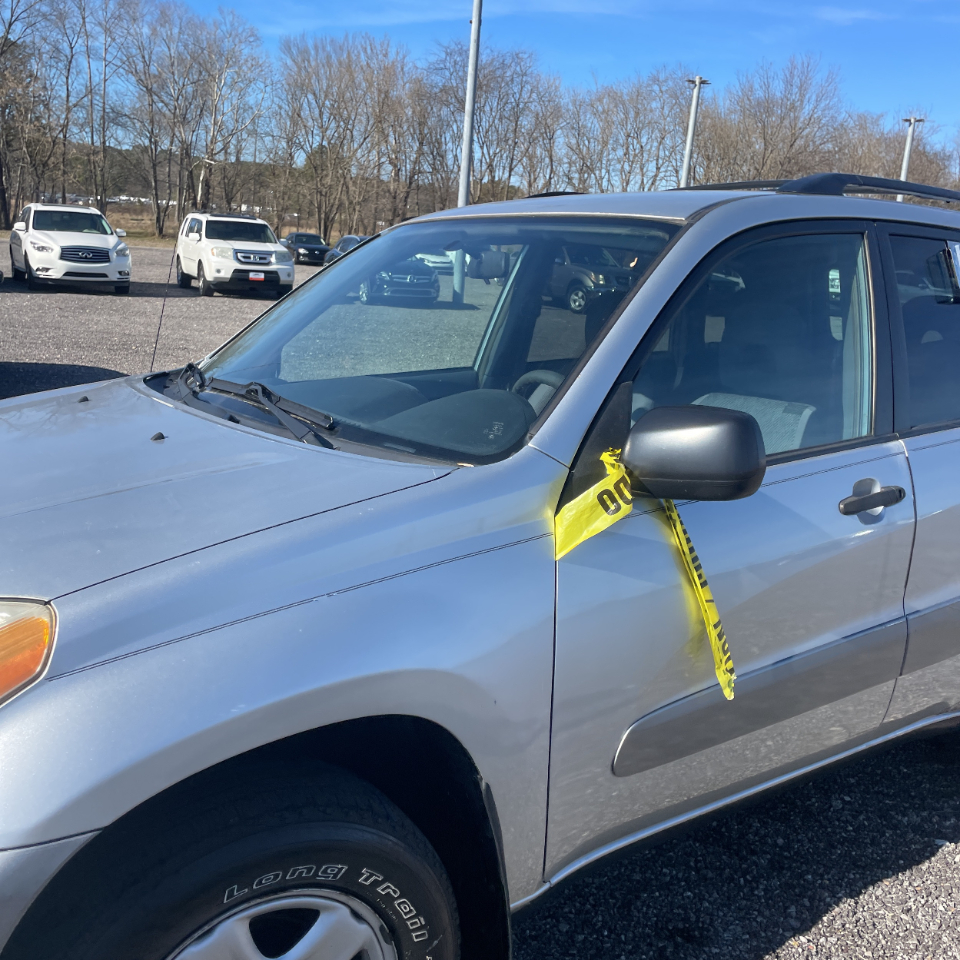 Toyota RAV4 Base 2003