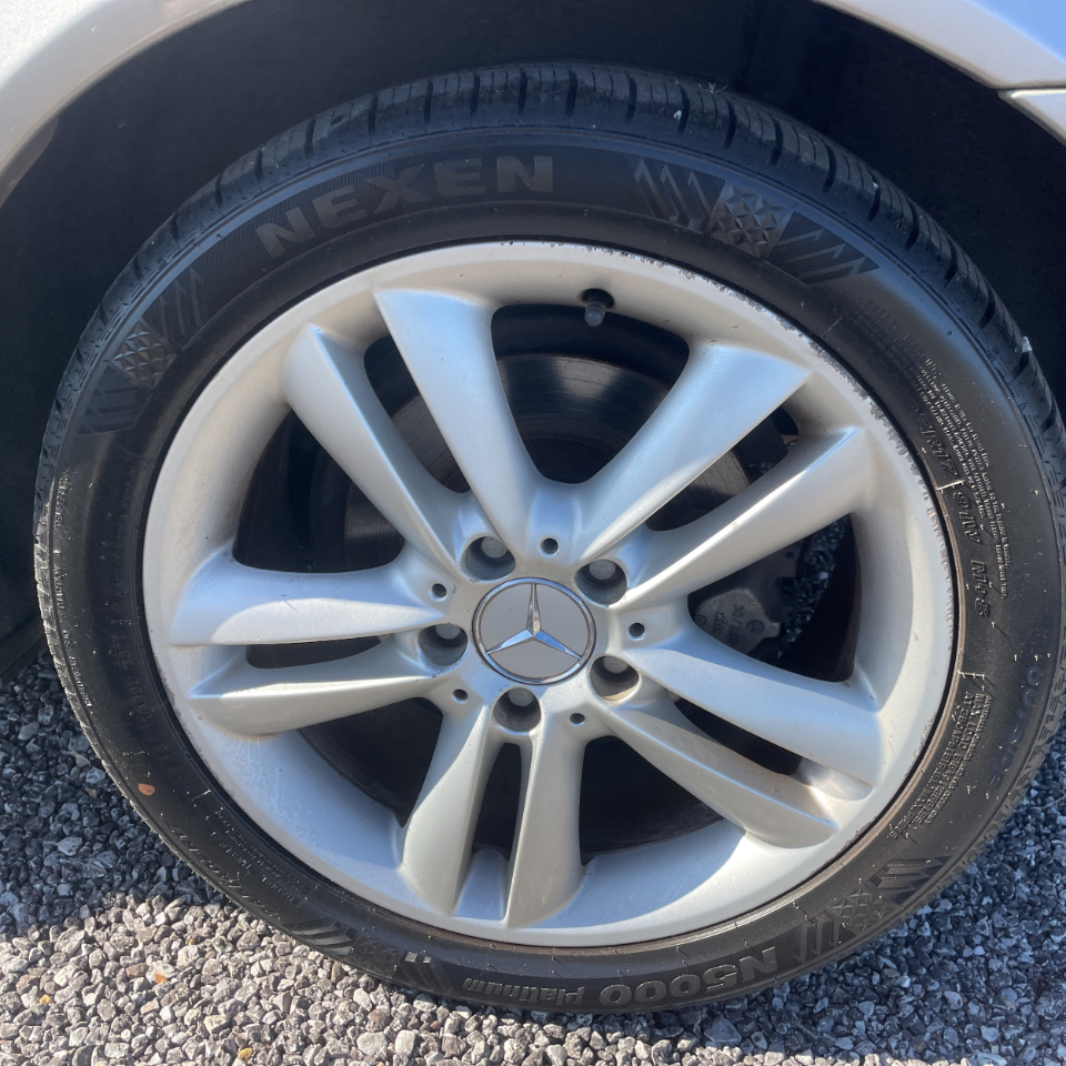 Mercedes-Benz CLK-Class  2006