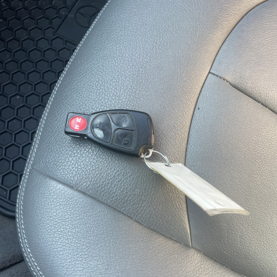 Mercedes-Benz CLK-Class  2006