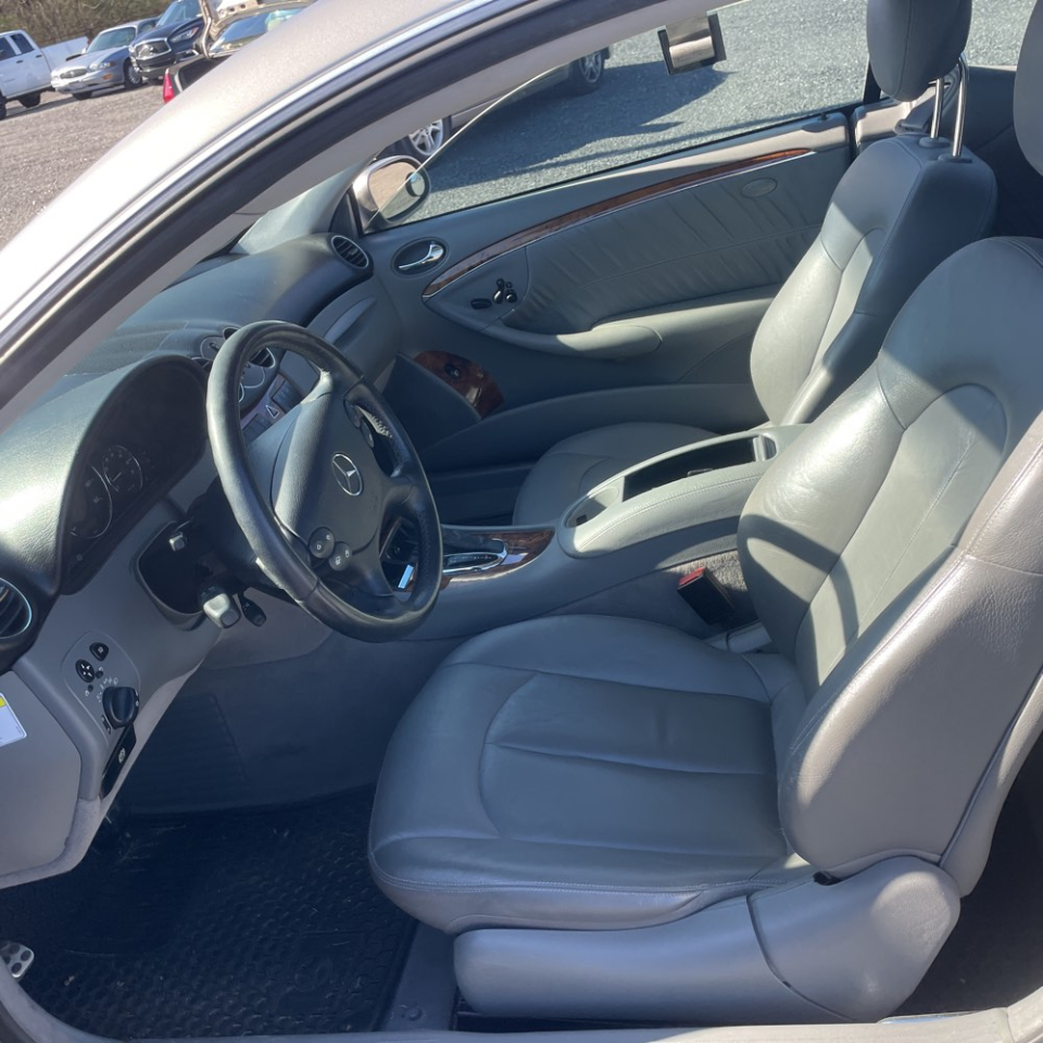 Mercedes-Benz CLK-Class  2006