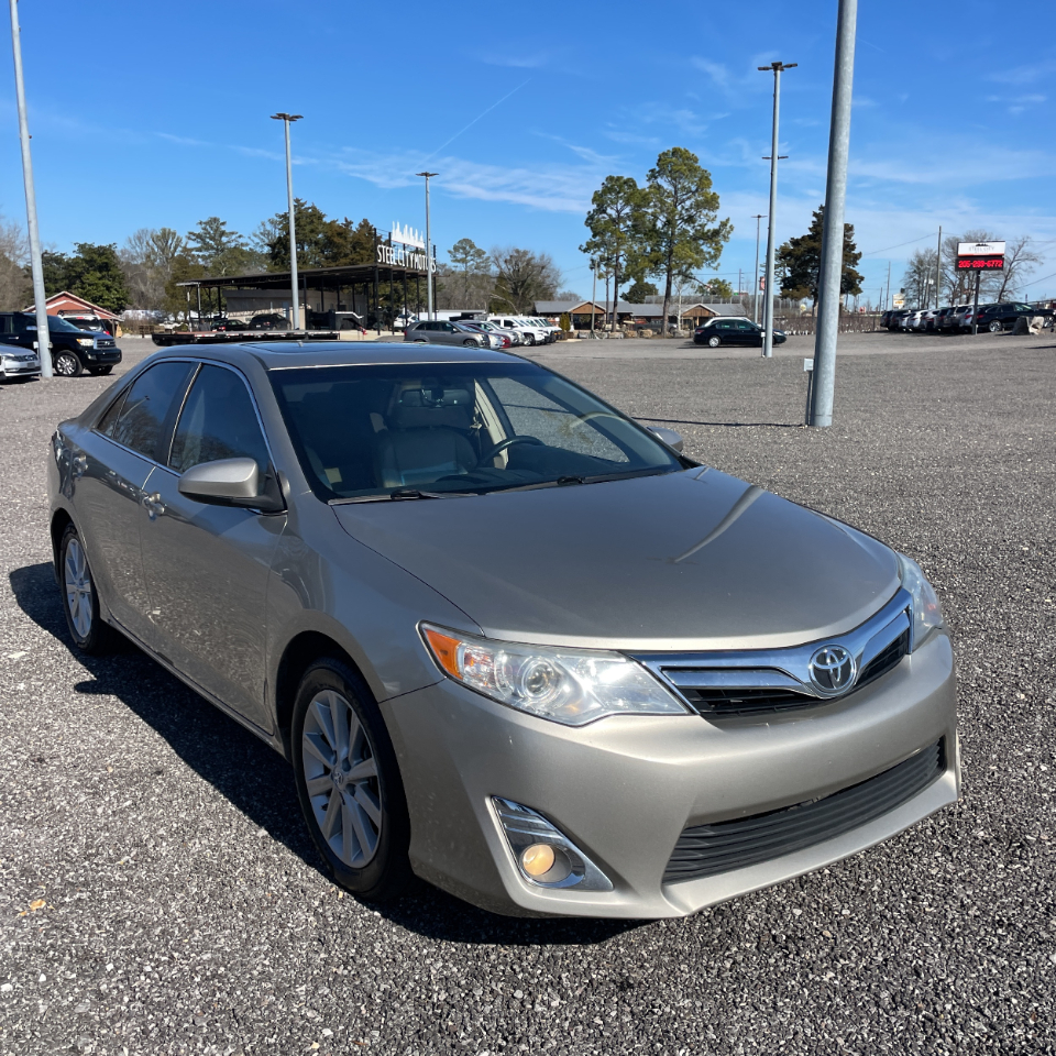 Toyota Camry XLE 2014