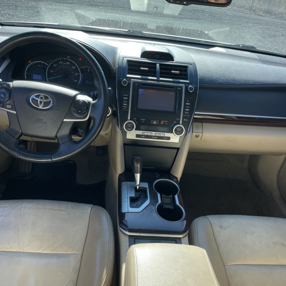 Toyota Camry XLE 2014