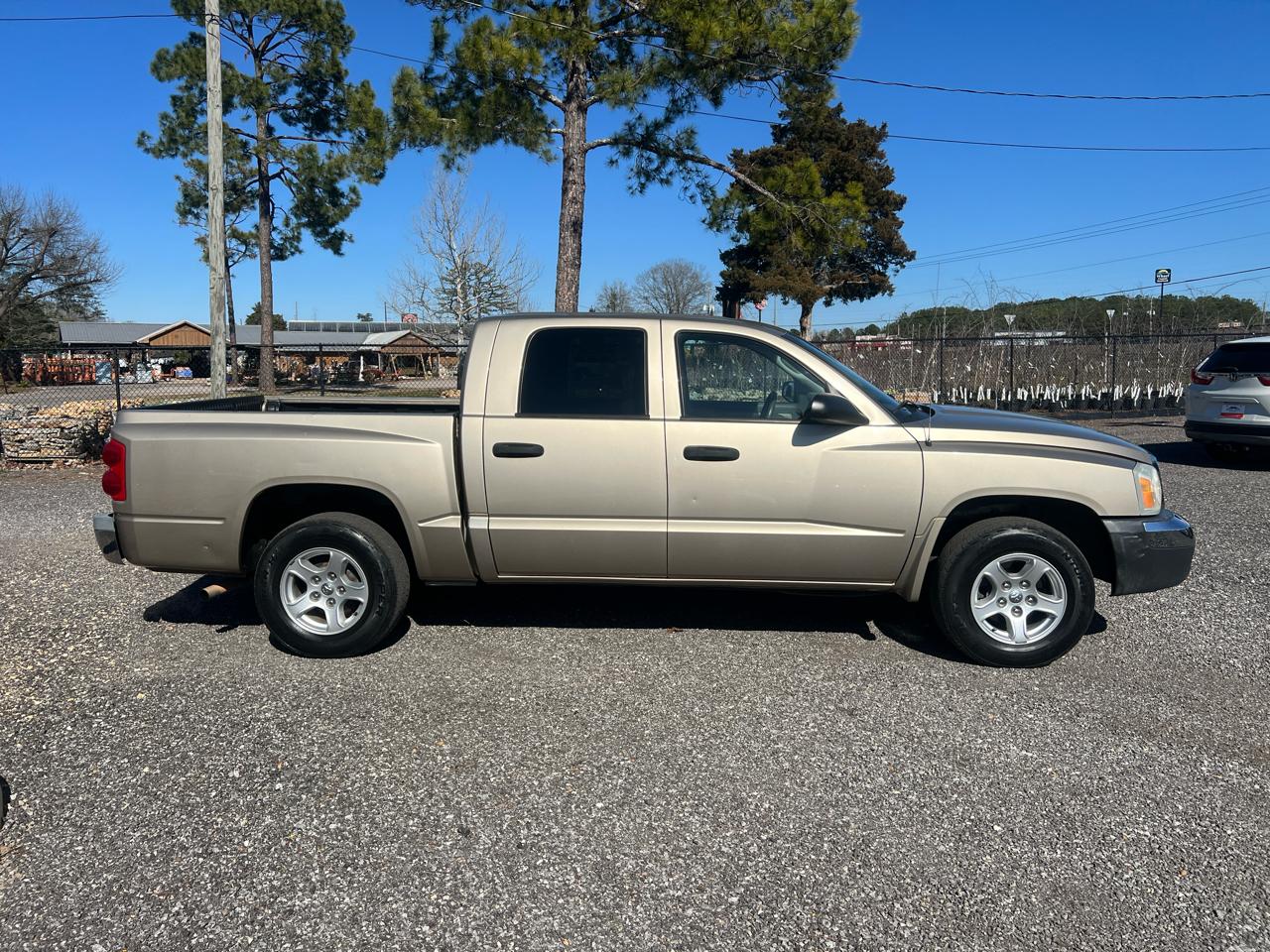 Dodge Dakota  2005