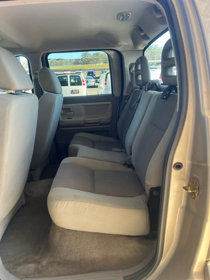 Dodge Dakota  2005
