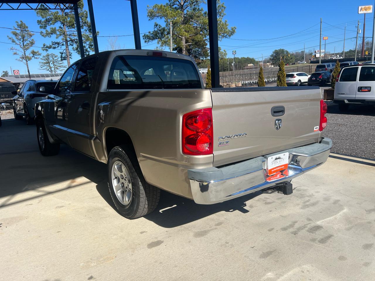 Dodge Dakota  2005