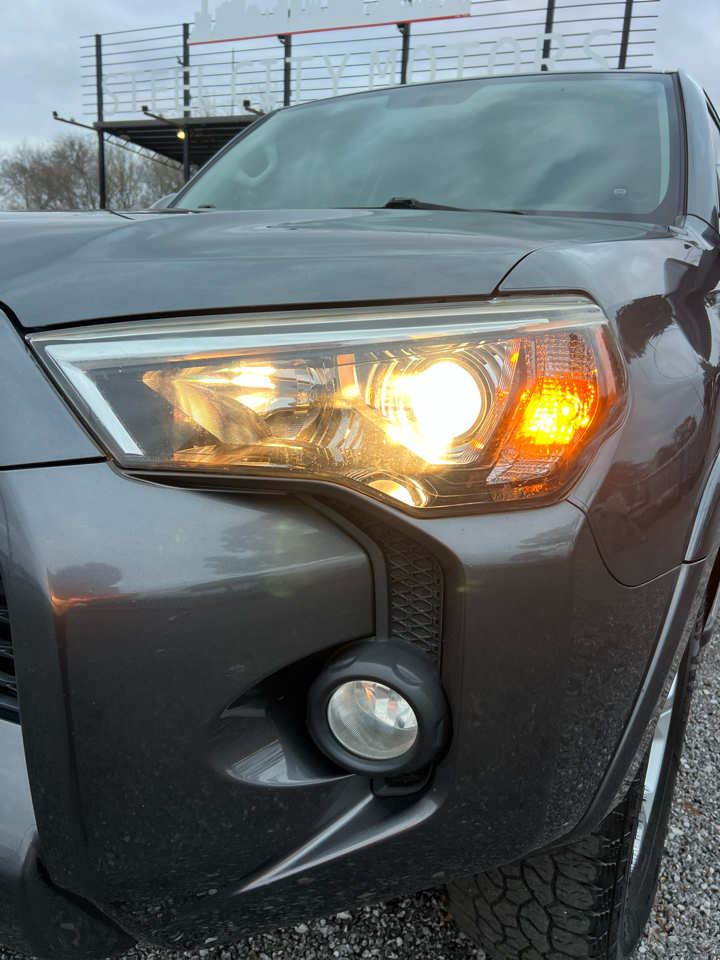 Toyota 4Runner  2015