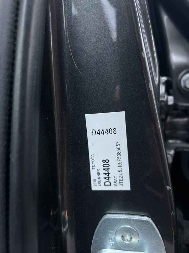 Toyota 4Runner  2015