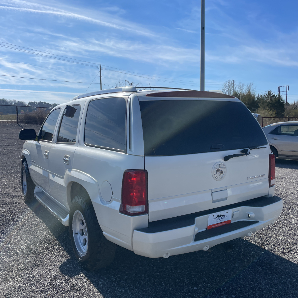 Cadillac Escalade Base 2005