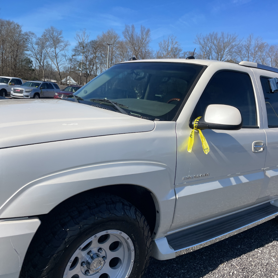 Cadillac Escalade Base 2005