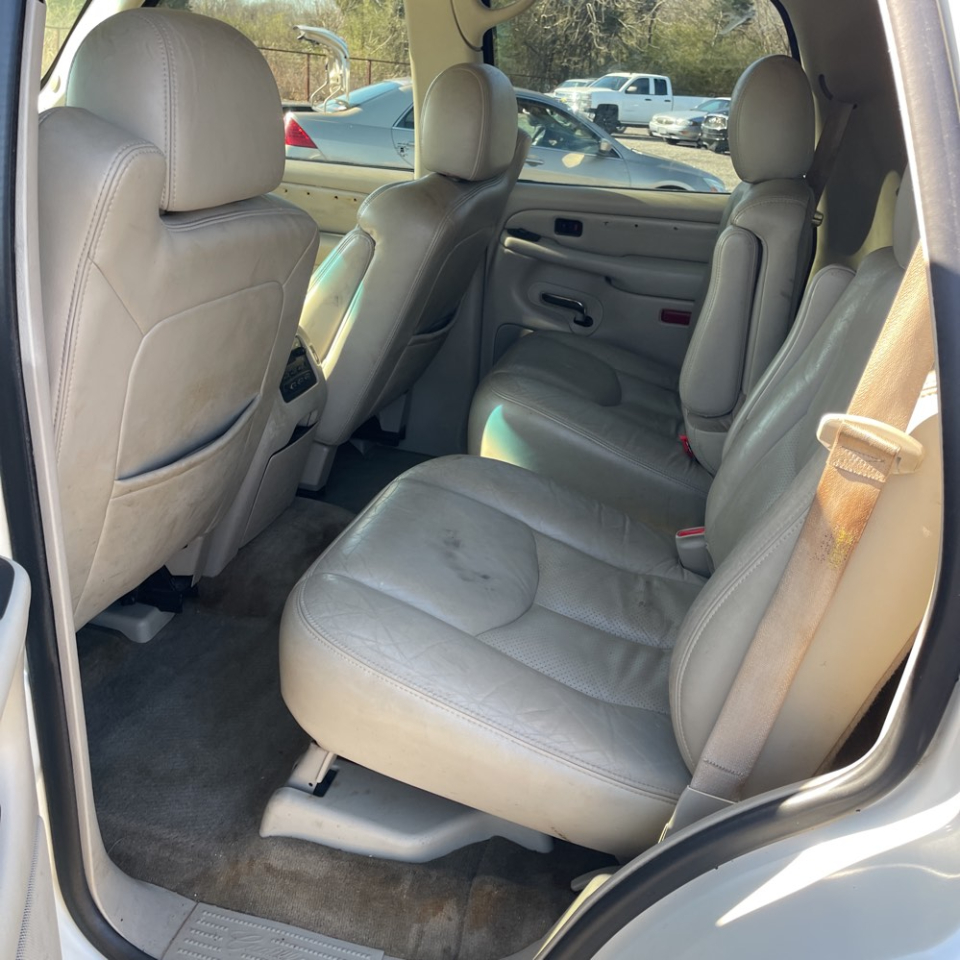 Cadillac Escalade Base 2005