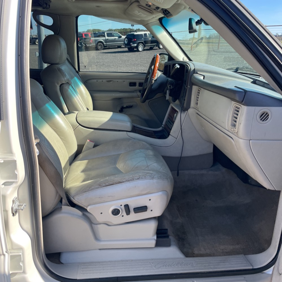 Cadillac Escalade Base 2005