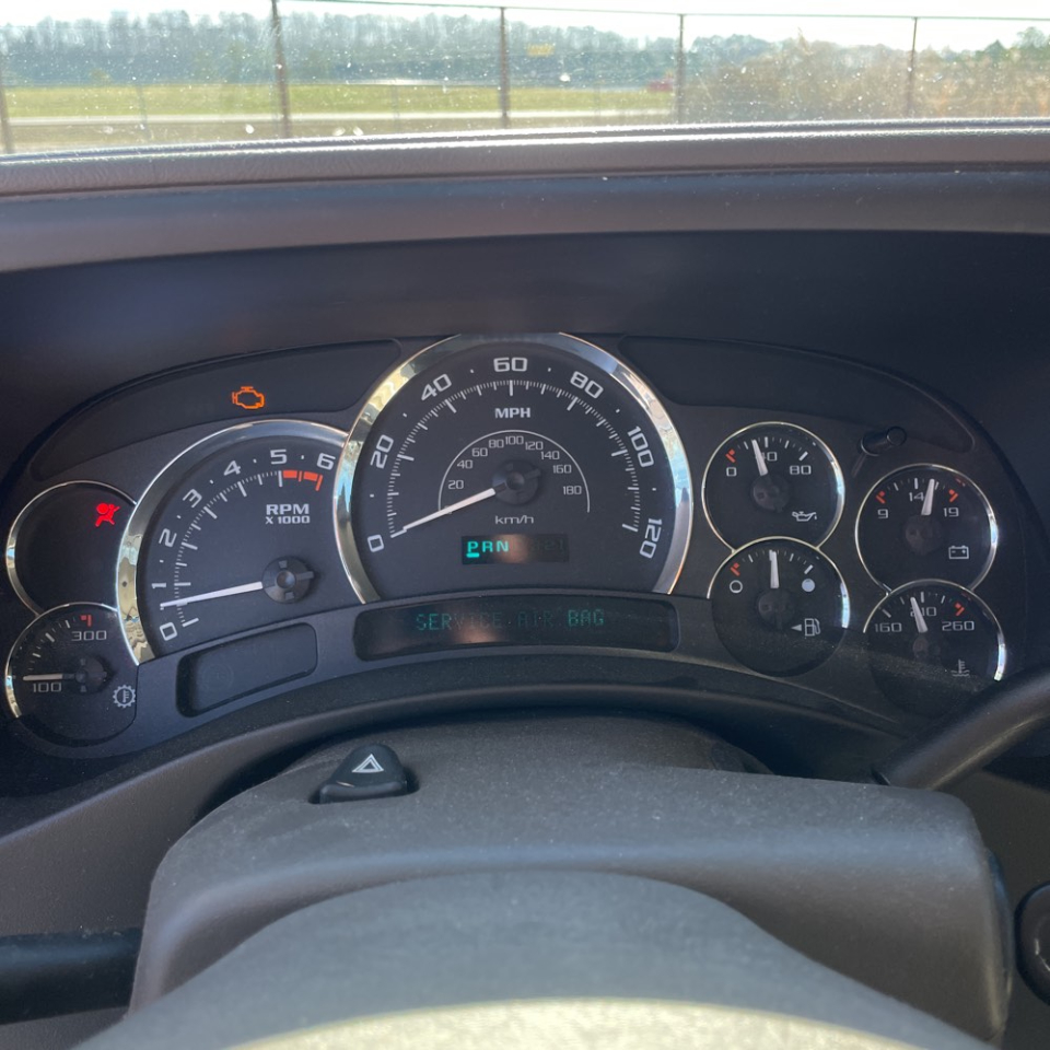 Cadillac Escalade Base 2005