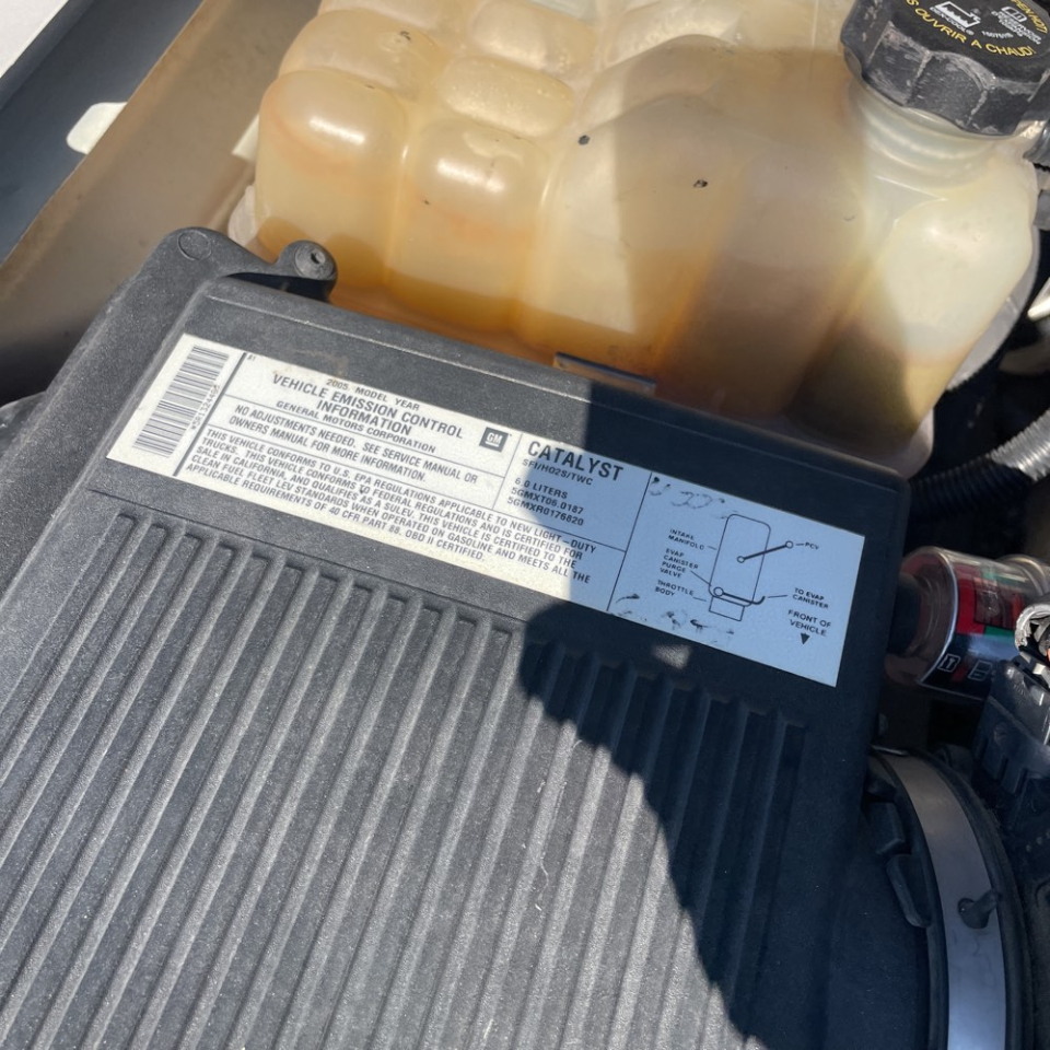 Cadillac Escalade Base 2005