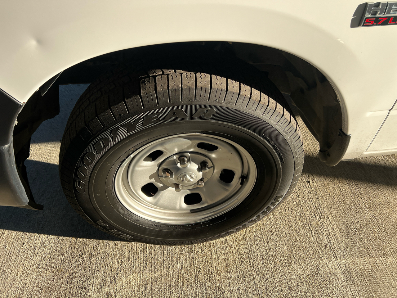 RAM 1500 Classic  2023