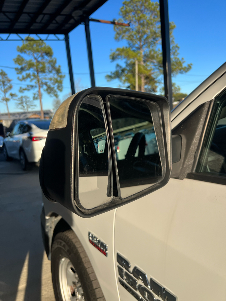 RAM 1500 Classic  2023