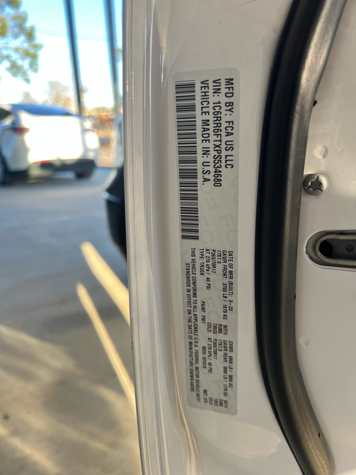 RAM 1500 Classic  2023