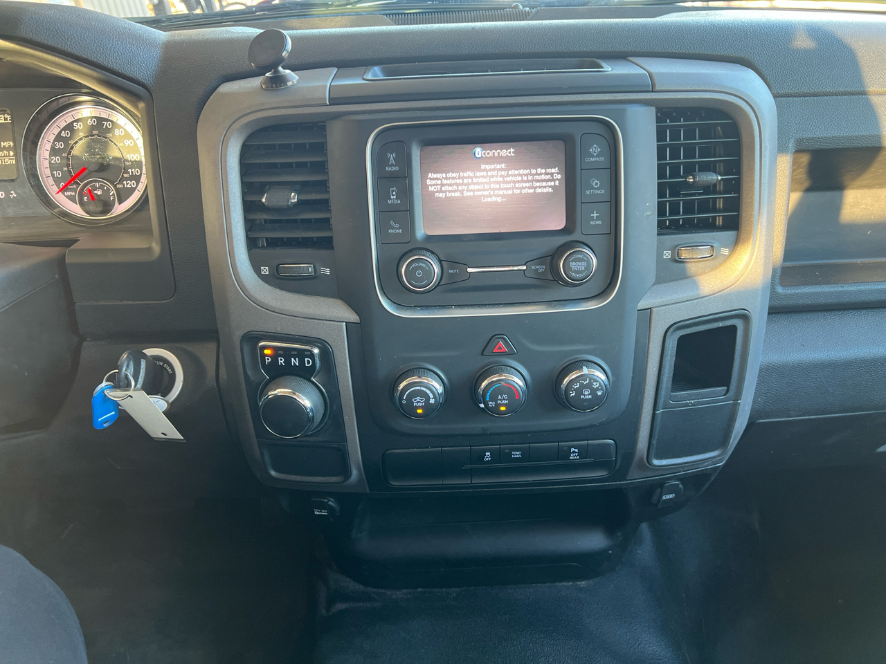 RAM 1500 Classic  2023