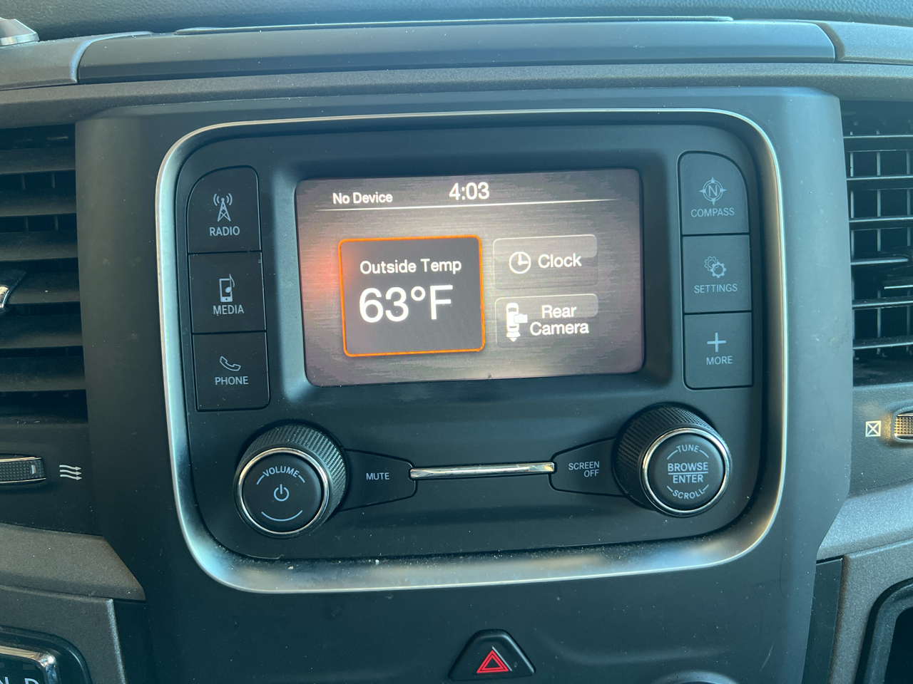 RAM 1500 Classic  2023