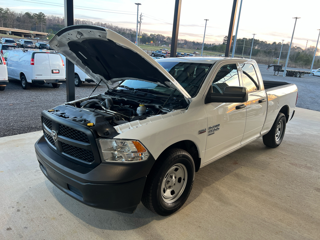 RAM 1500 Classic  2023