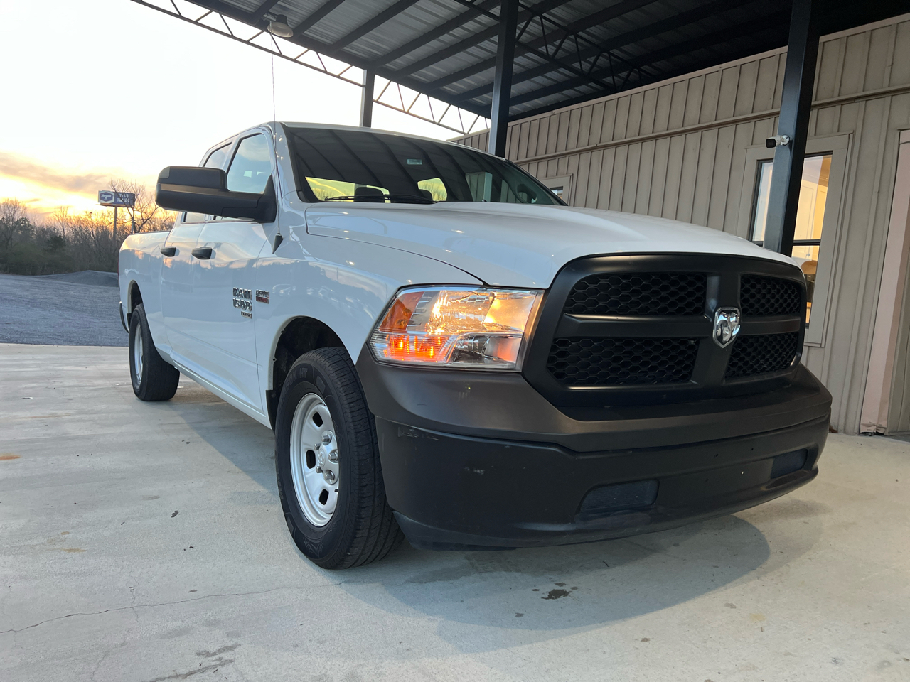 RAM 1500 Classic  2023
