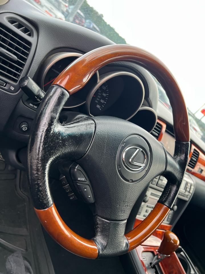 Lexus SC 430 Base 2005