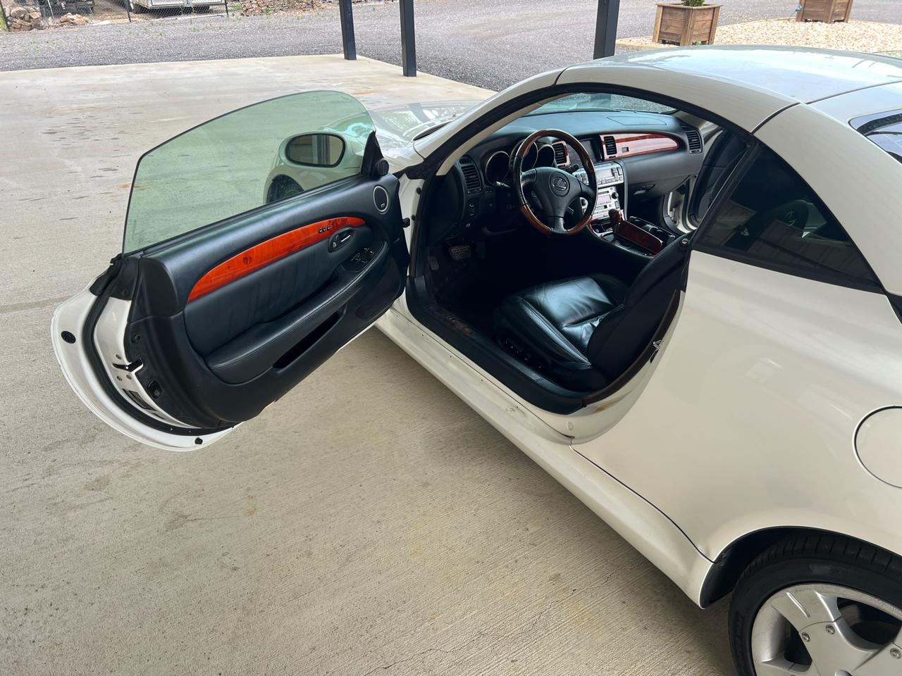 Lexus SC 430 Base 2005
