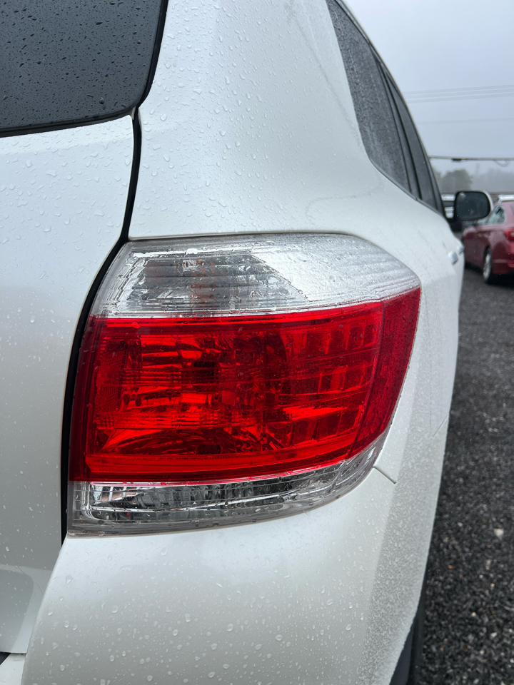 Toyota Highlander  2012