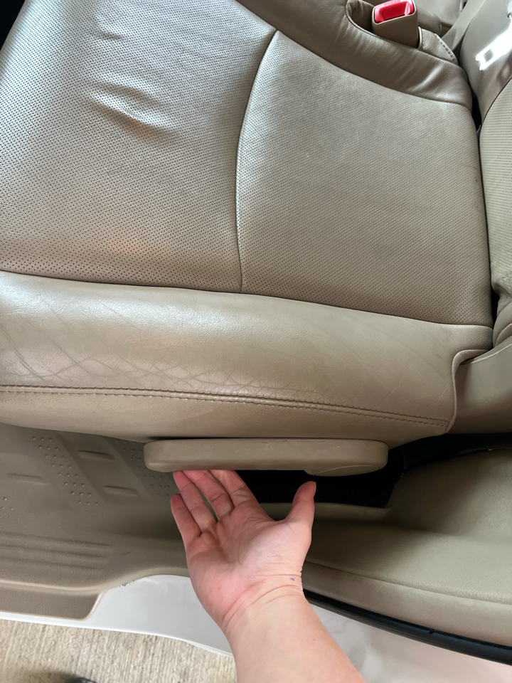 Toyota Highlander  2012