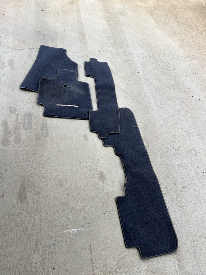 Toyota Highlander  2012