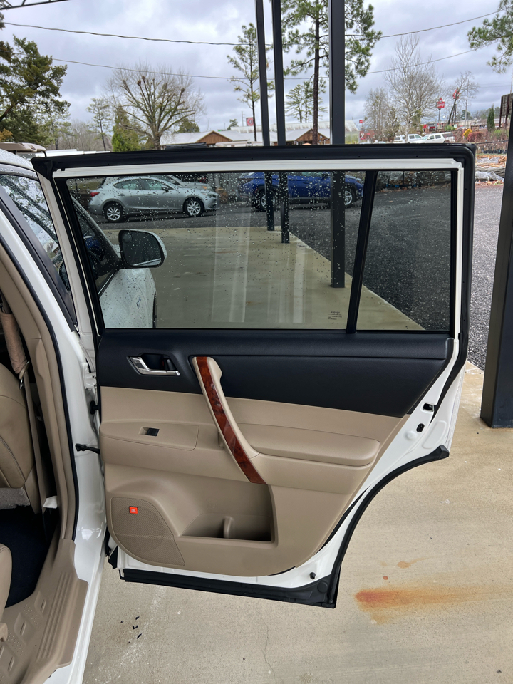 Toyota Highlander  2012