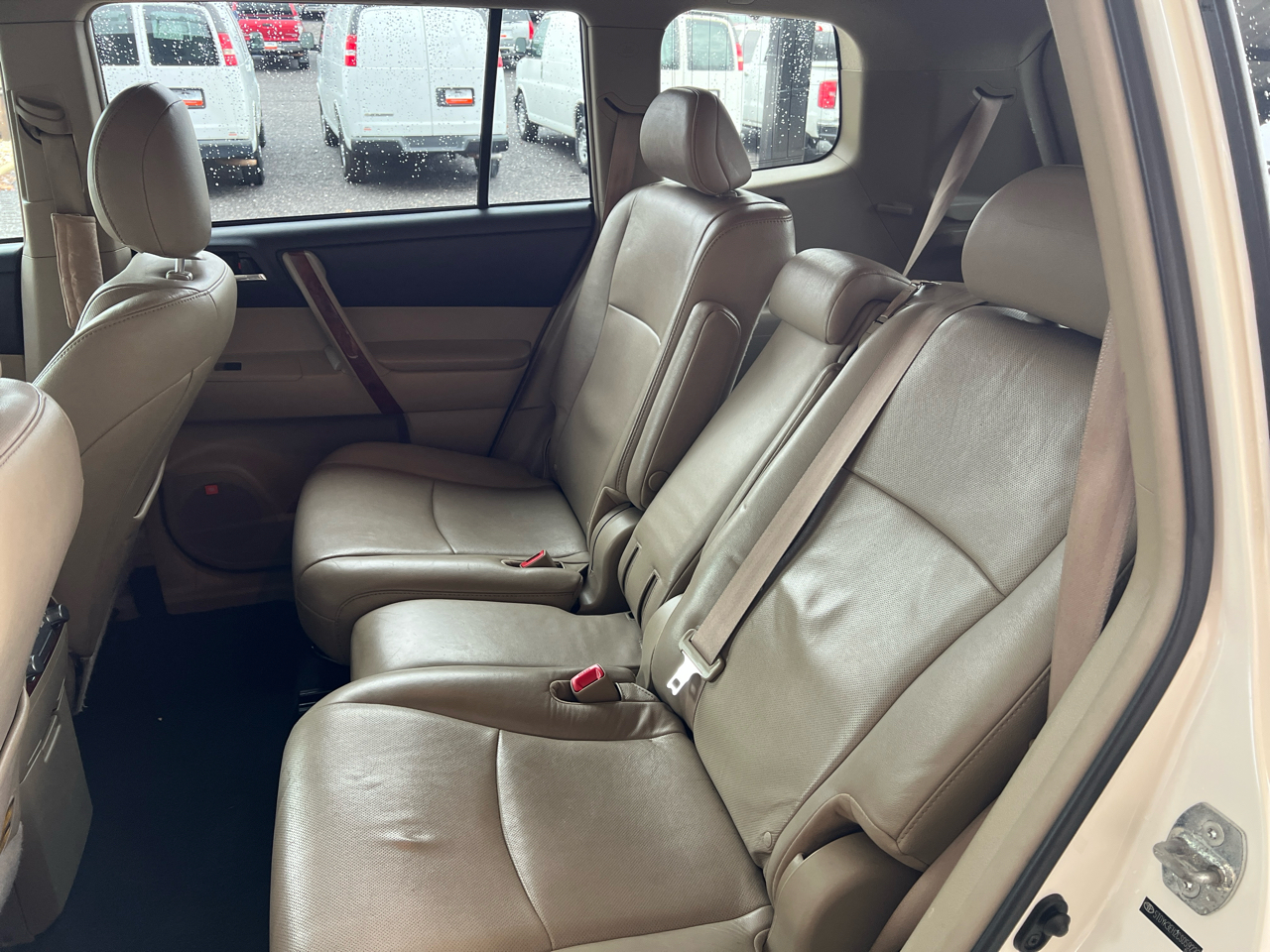 Toyota Highlander  2012