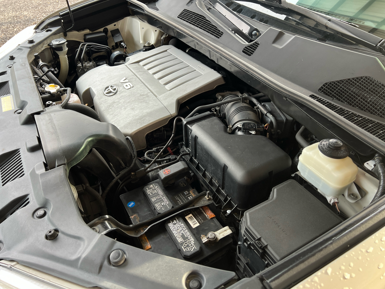 Toyota Highlander  2012