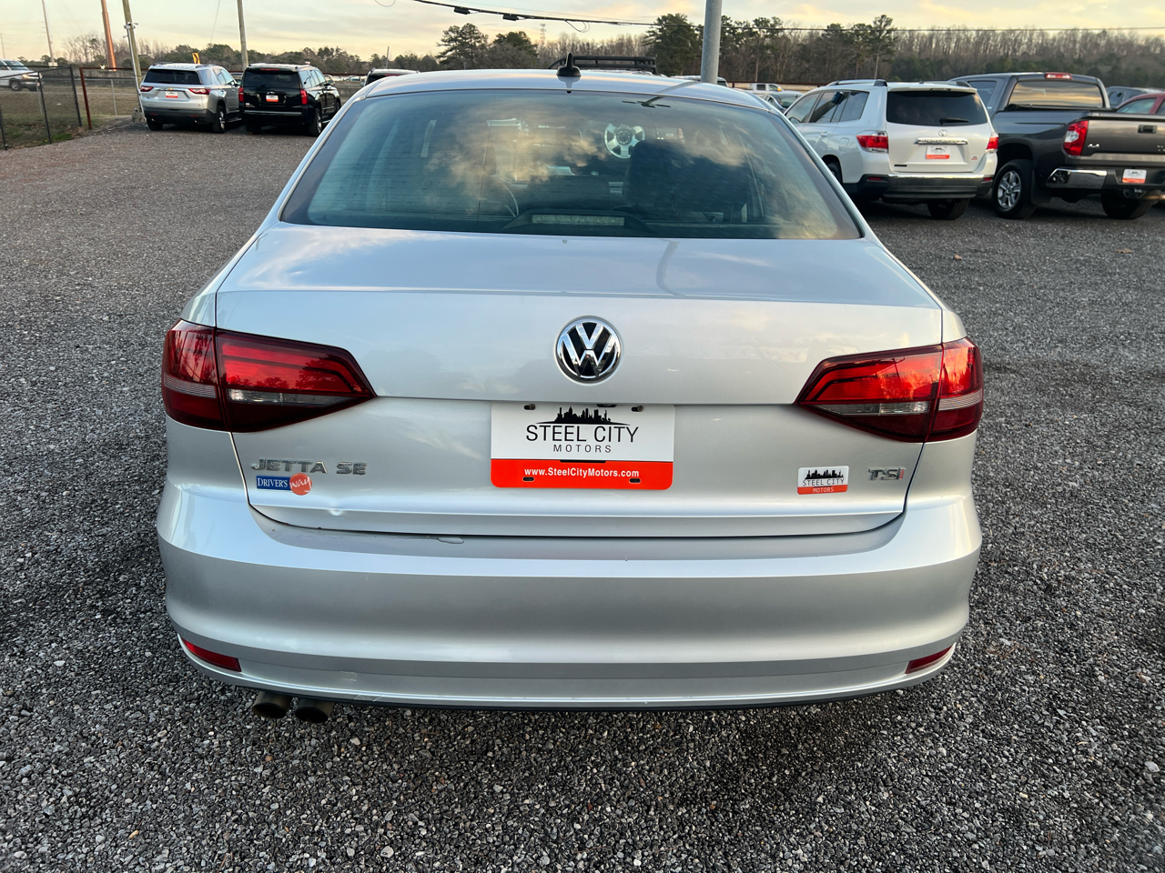 Volkswagen Jetta  2016