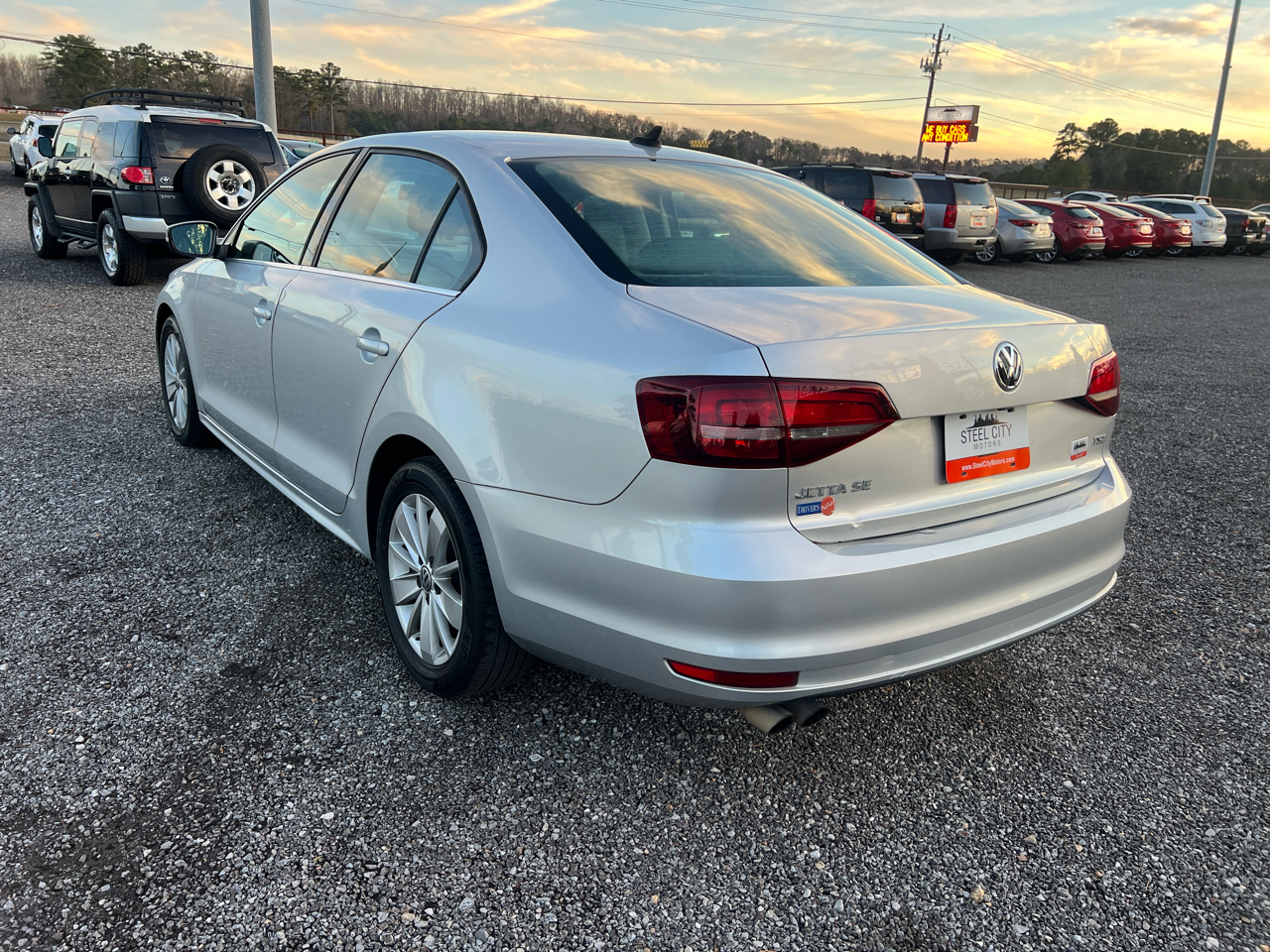 Volkswagen Jetta  2016