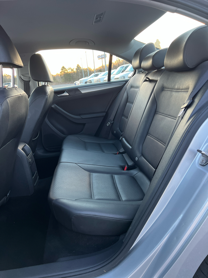 Volkswagen Jetta  2016