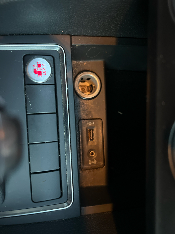 Volkswagen Jetta  2016