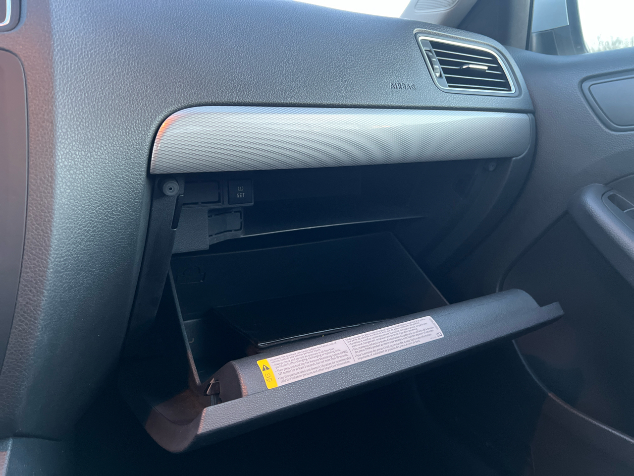 Volkswagen Jetta  2016