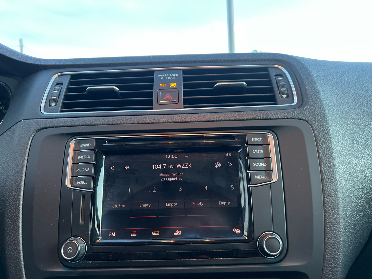 Volkswagen Jetta  2016