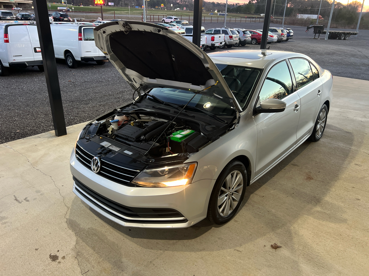 Volkswagen Jetta  2016