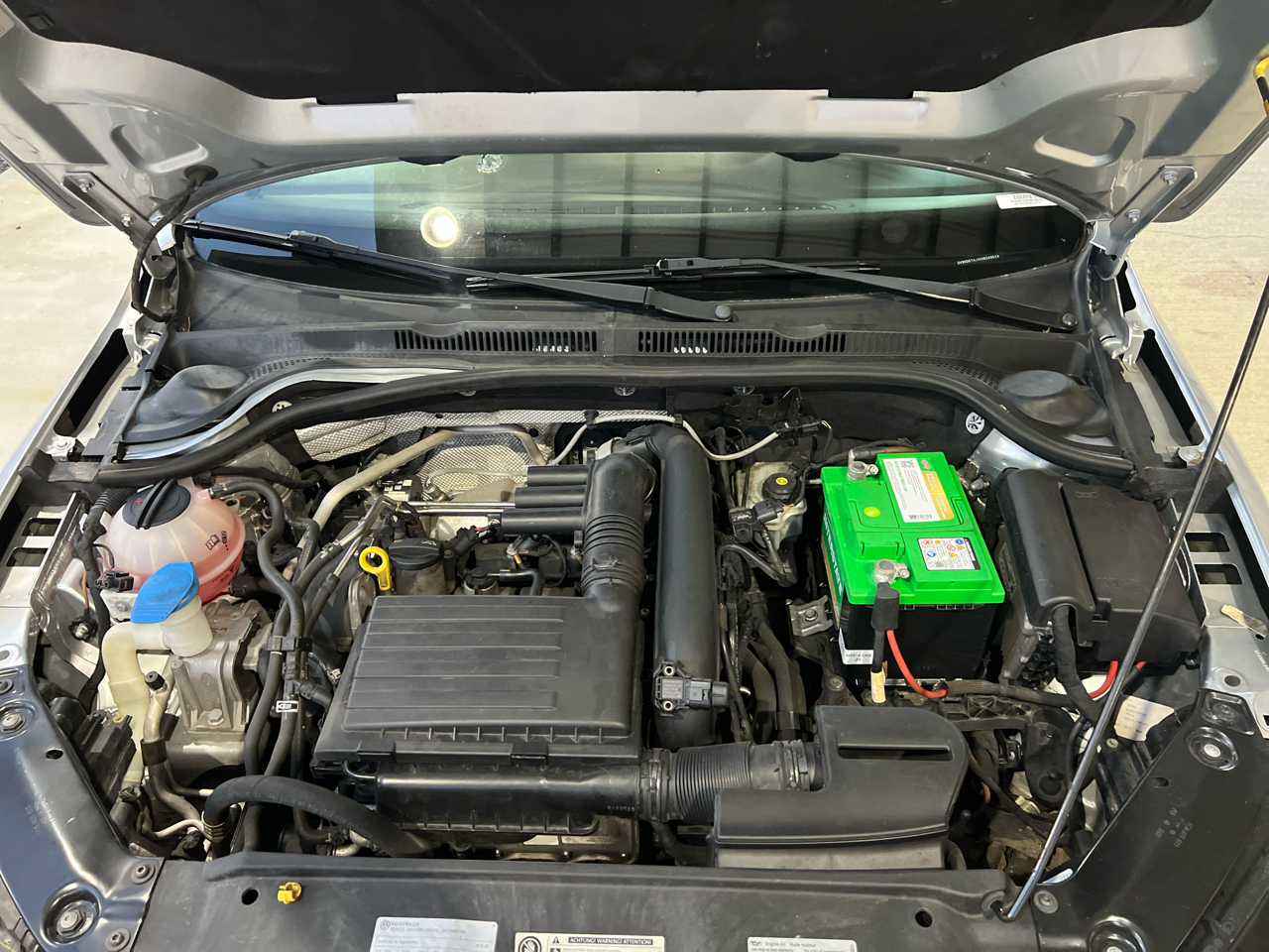 Volkswagen Jetta  2016