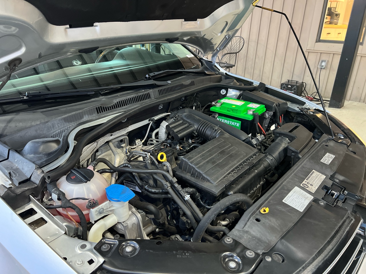 Volkswagen Jetta  2016