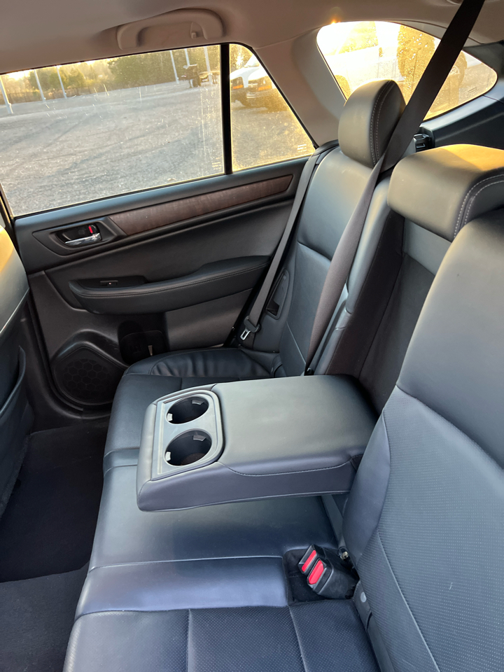 Subaru Outback  2017