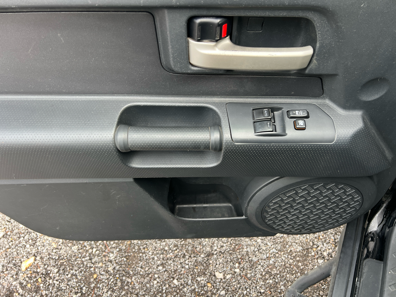 Toyota FJ Cruiser  2010