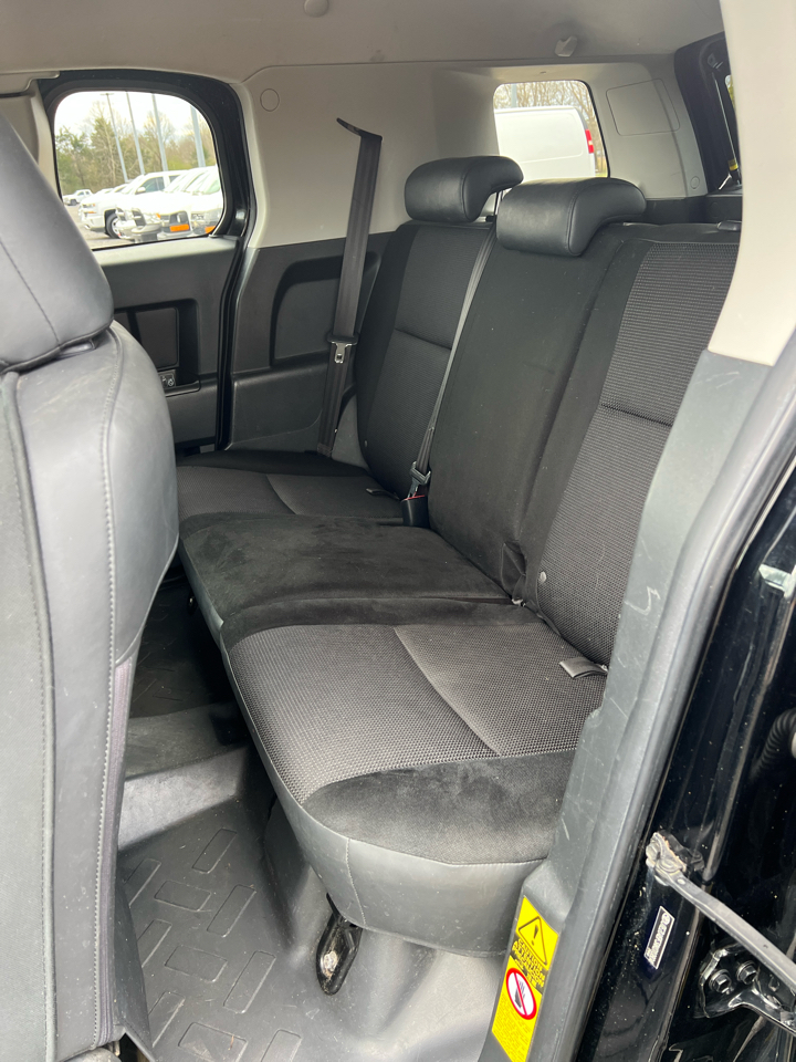 Toyota FJ Cruiser  2010