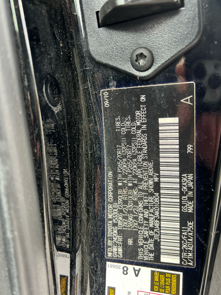 Toyota FJ Cruiser  2010