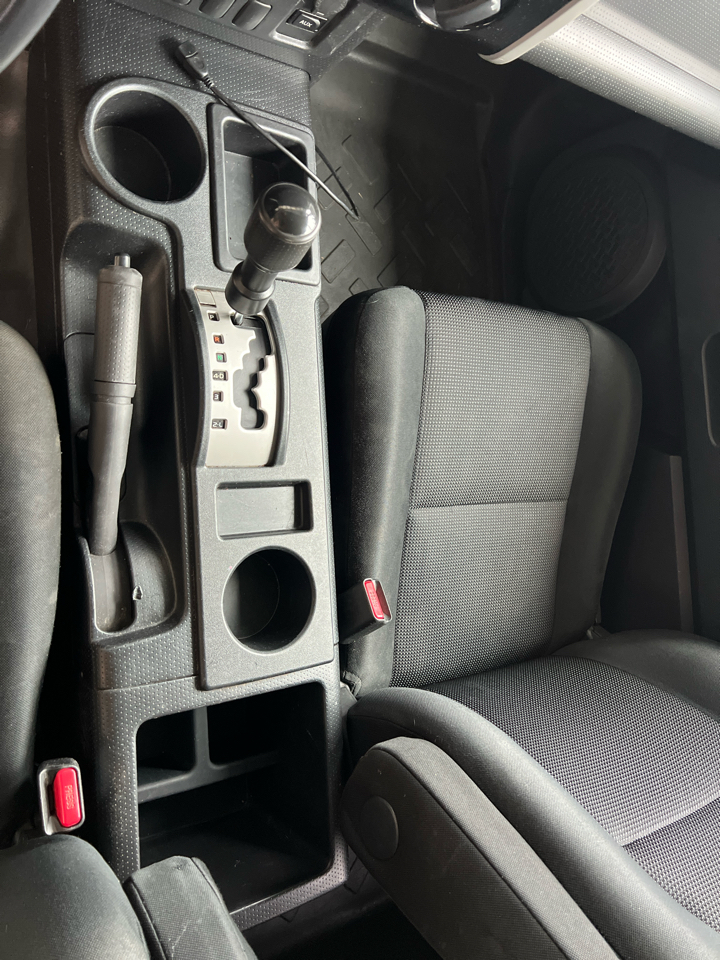 Toyota FJ Cruiser  2010